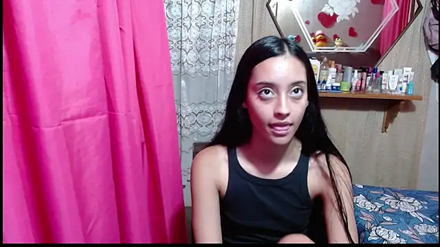 Lunawillis online show from April 2026 09:48:01 PM