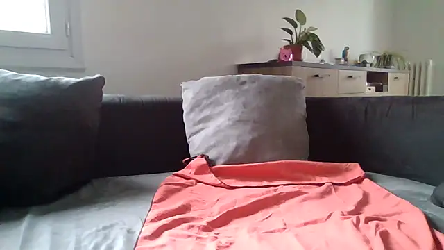 FablinoX online show from March 2026 07:45:01 AM
