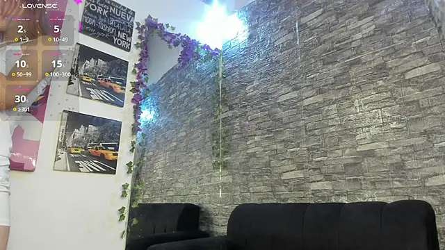 katt  black   online show from September 2025 08:56:01 PM