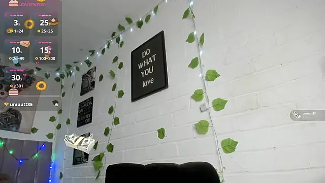 katt  black   online show from December 2025 09:50:02 PM