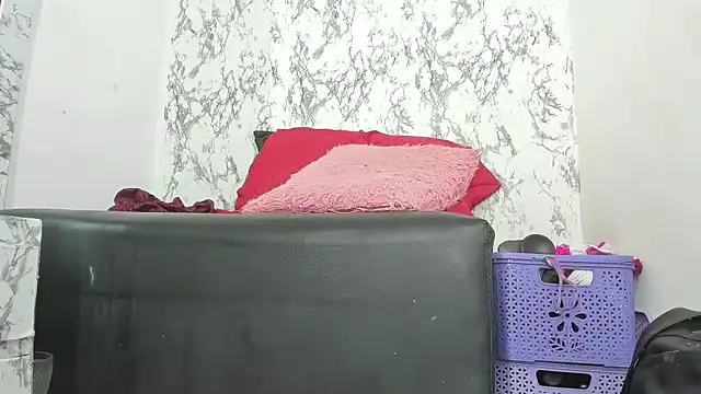 Natalycarter online show from March 2026 04:32:02 PM