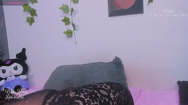 Mxss Honey online show from April 2026 01:50:01 AM