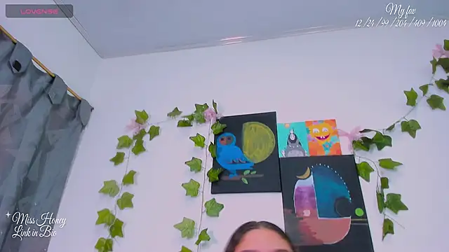 Mxss Honey online show from December 2025 09:22:02 AM