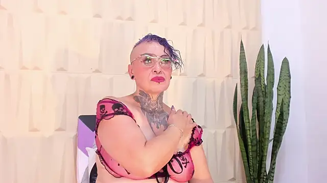 Snapshot of SandyyRose chatting on March 2025 05:39:02 PM SandyyRose online show from March 2025 05:39:02 PM