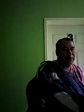 Snapshot of Piter1022 chatting on September 2025 11:27:01 PM Piter1022 online show from September 2025 11:27:01 PM