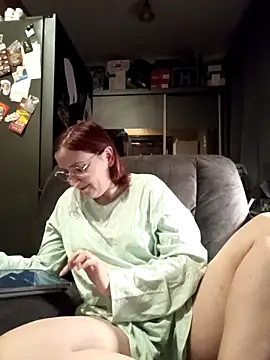 Marie1992PL online show from December 2025 05:55:02 PM