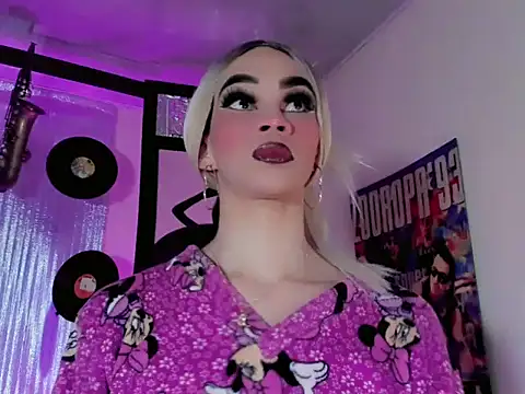 lizeth Duarte online show from October 2025 11:11:02 AM