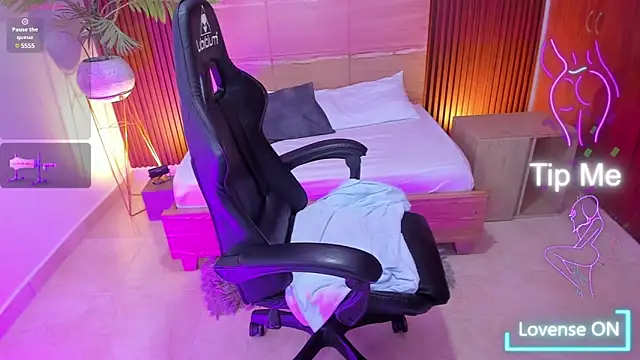 irantzu hank online show from February 2025 10:30:01 PM