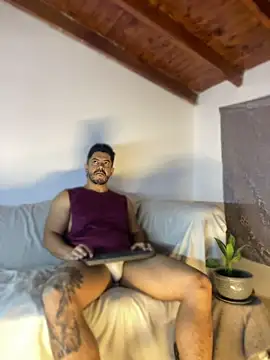 AndresSmith   online show from April 2026 07:28:01 AM