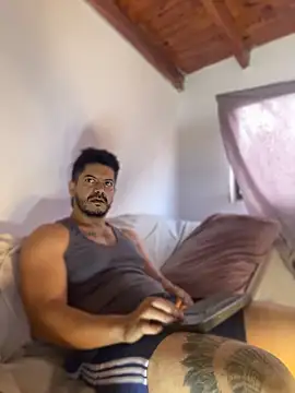 AndresSmith   online show from April 2026 09:39:33 PM