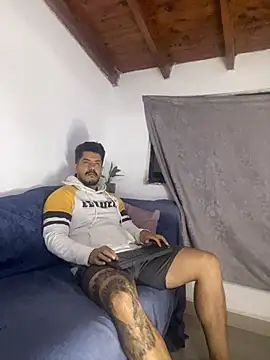 AndresSmith   online show from March 2026 08:27:01 AM