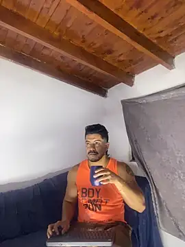 AndresSmith   online show from March 2026 09:27:01 AM