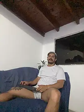 AndresSmith   online show from February 2026 09:09:02 AM