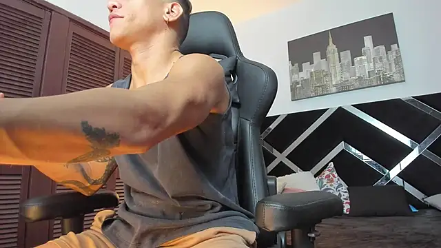 nakedfoam1 online show from March 2026 04:47:01 AM