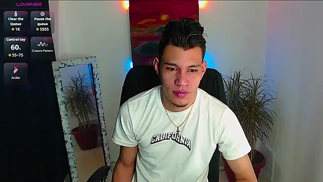 Snapshot of dirtyboy_23 chatting on November 2025 06:17:01 AM dirtyboy 23 online show from November 2025 06:17:01 AM