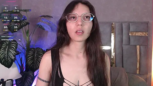 Bianca ks online show from October 2025 03:11:02 AM