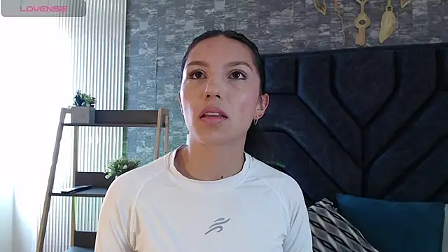 Bianca ks online show from May 2026 01:17:01 PM