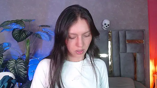 Bianca ks online show from October 2025 03:10:02 AM