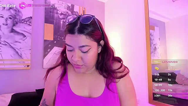Snapshot of MeghanBurn chatting on October 2025 12:29:02 PM MeghanBurn online show from October 2025 12:29:02 PM