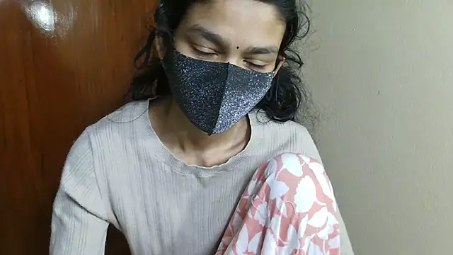 Srabontii online show from March 2026 06:15:02 PM