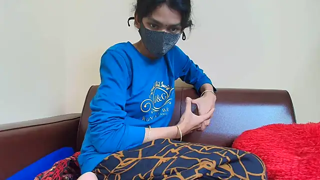 Srabontii online show from November 2025 11:10:02 AM