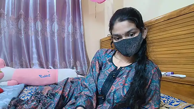 Srabontii online show from November 2025 11:22:02 AM