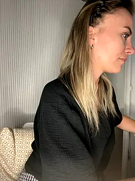 Milla  one online show from October 2025 06:10:02 PM