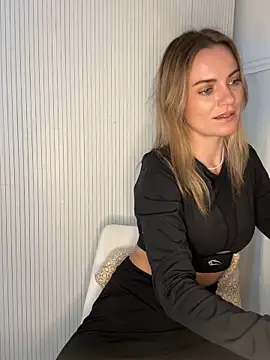 Snapshot of Milla__one chatting on December 2025 12:26:01 PM Milla one online show from December 2025 12:26:01 PM