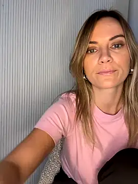 Snapshot of Milla__one chatting on November 2025 10:26:01 AM Milla one online show from November 2025 10:26:01 AM