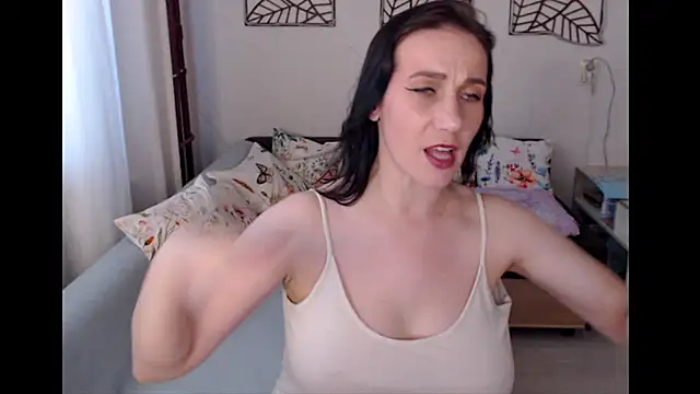 pepper milf online show from June 2026 04:08:02 PM