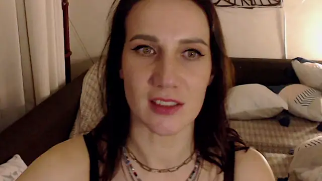 pepper milf online show from March 2025 09:59:02 PM