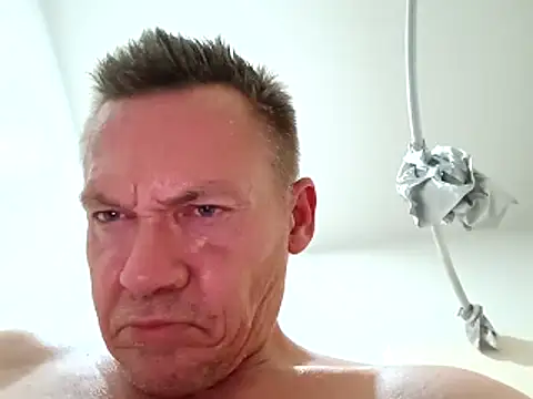 Snapshot of ed44435 chatting on January 2026 03:45:01 AM ed44435 online show from January 2026 03:45:01 AM