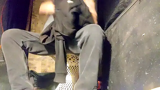 Snapshot of ed44435 chatting on December 2025 05:31:01 AM ed44435 online show from December 2025 05:31:01 AM