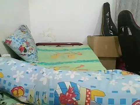 Snapshot of shyboymasturbation chatting on January 2025 04:20:01 PM shyboymasturbation online show from January 2025 04:20:01 PM