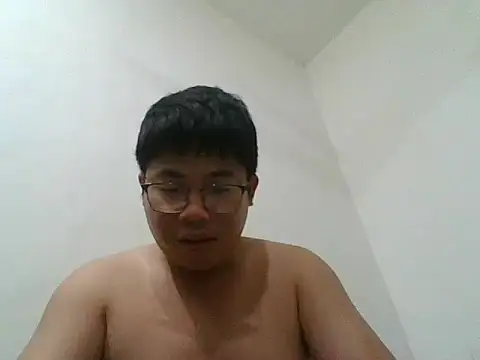 Snapshot of shyboymasturbation chatting on February 2025 10:39:01 AM shyboymasturbation online show from February 2025 10:39:01 AM