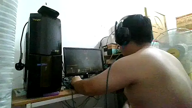 Snapshot of shyboymasturbation chatting on November 2025 01:03:01 PM shyboymasturbation online show from November 2025 01:03:01 PM