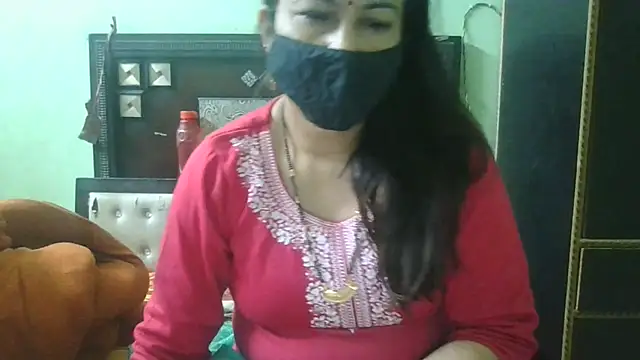 Snapshot of couplesuni chatting on November 2025 11:25:02 AM couplesuni online show from November 2025 11:25:02 AM