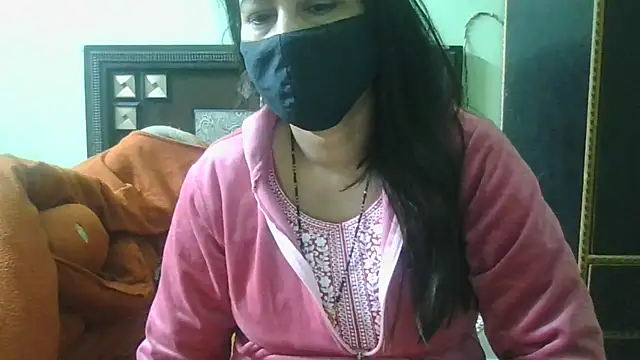 Snapshot of couplesuni chatting on November 2025 03:17:02 AM couplesuni online show from November 2025 03:17:02 AM