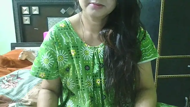 Snapshot of couplesuni chatting on September 2025 05:23:01 AM couplesuni online show from September 2025 05:23:01 AM