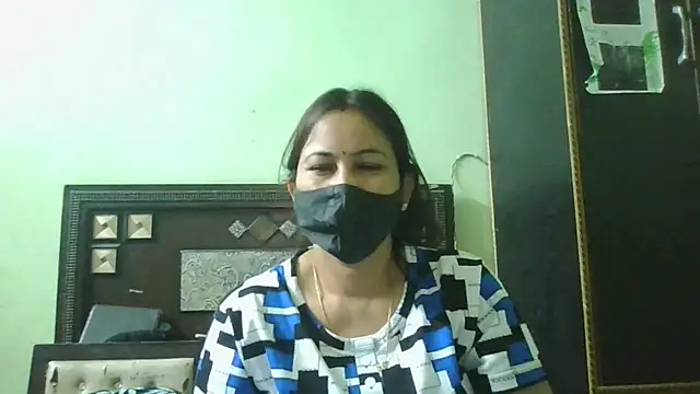 couplesuni online show from March 2026 10:39:01 AM