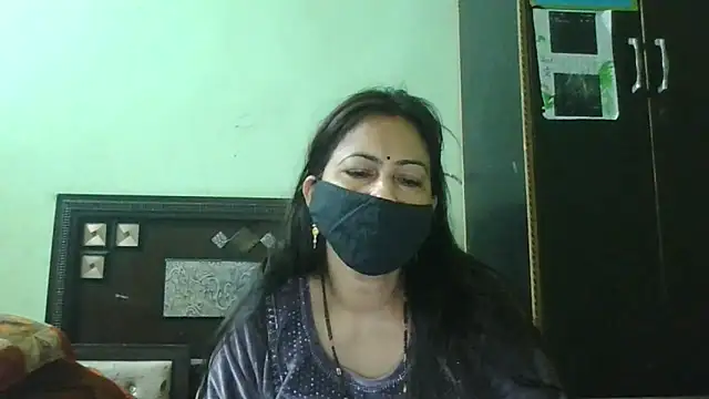 couplesuni online show from February 2026 03:48:01 AM