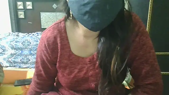 Snapshot of couplesuni chatting on November 2025 03:40:01 AM couplesuni online show from November 2025 03:40:01 AM