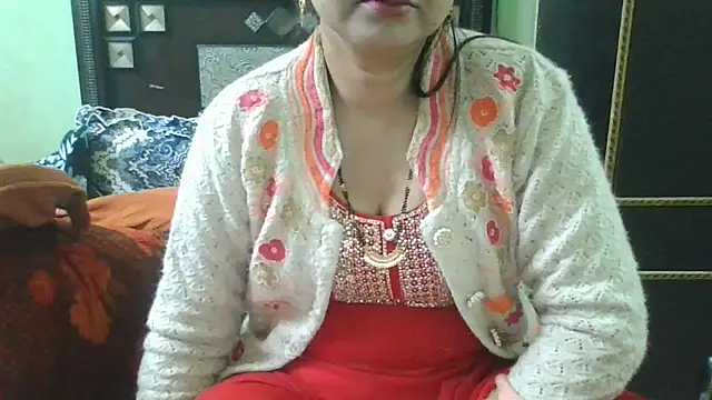 Snapshot of couplesuni chatting on November 2025 11:20:01 AM couplesuni online show from November 2025 11:20:01 AM