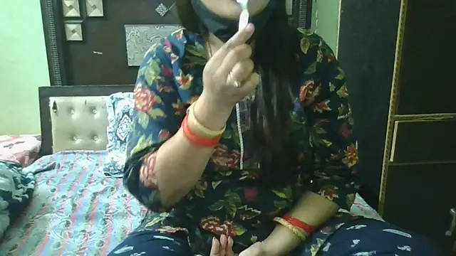 couplesuni online show from April 2026 07:10:01 AM