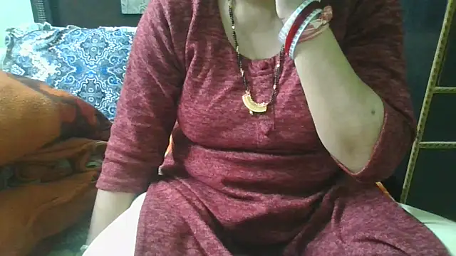 Snapshot of couplesuni chatting on November 2025 06:45:02 AM couplesuni online show from November 2025 06:45:02 AM