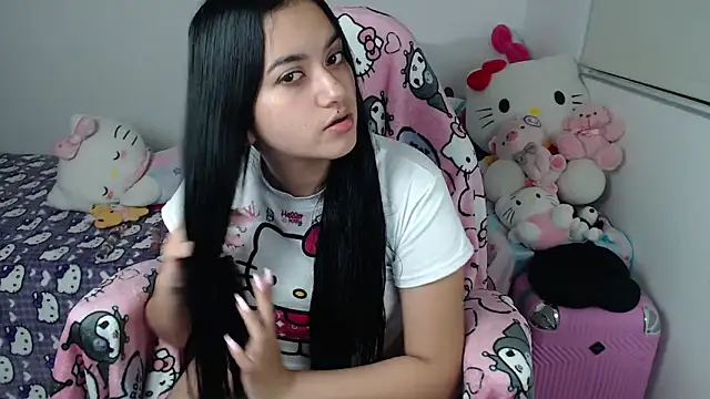 kayla k18 online show from May 2026 05:33:01 AM