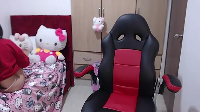 kayla k18 online show from January 2026 09:11:01 PM