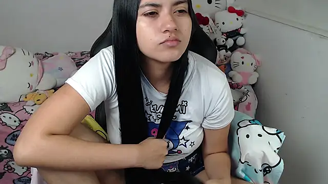 Snapshot of kayla_k18 chatting on June 2026 02:50:02 AM kayla k18 online show from June 2026 02:50:02 AM