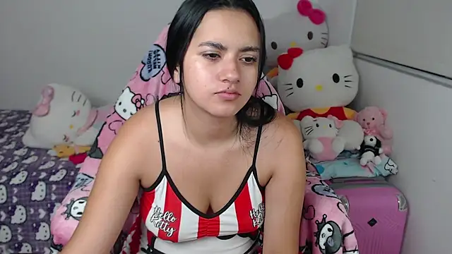 kayla k18 online show from May 2026 12:37:01 AM
