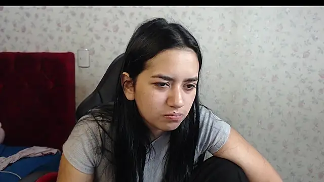 kayla k18 online show from October 2025 11:08:01 PM